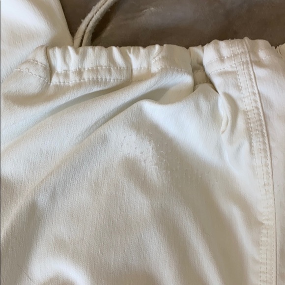 Bright White Lululemon Elastic Waisted Pants. - Picture 6 of 8